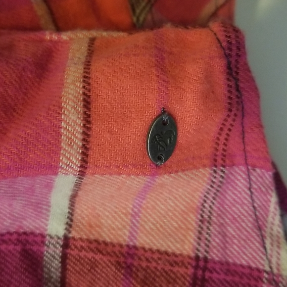 Legendary Whitetails Flannel Jacket - Picture 4 of 5